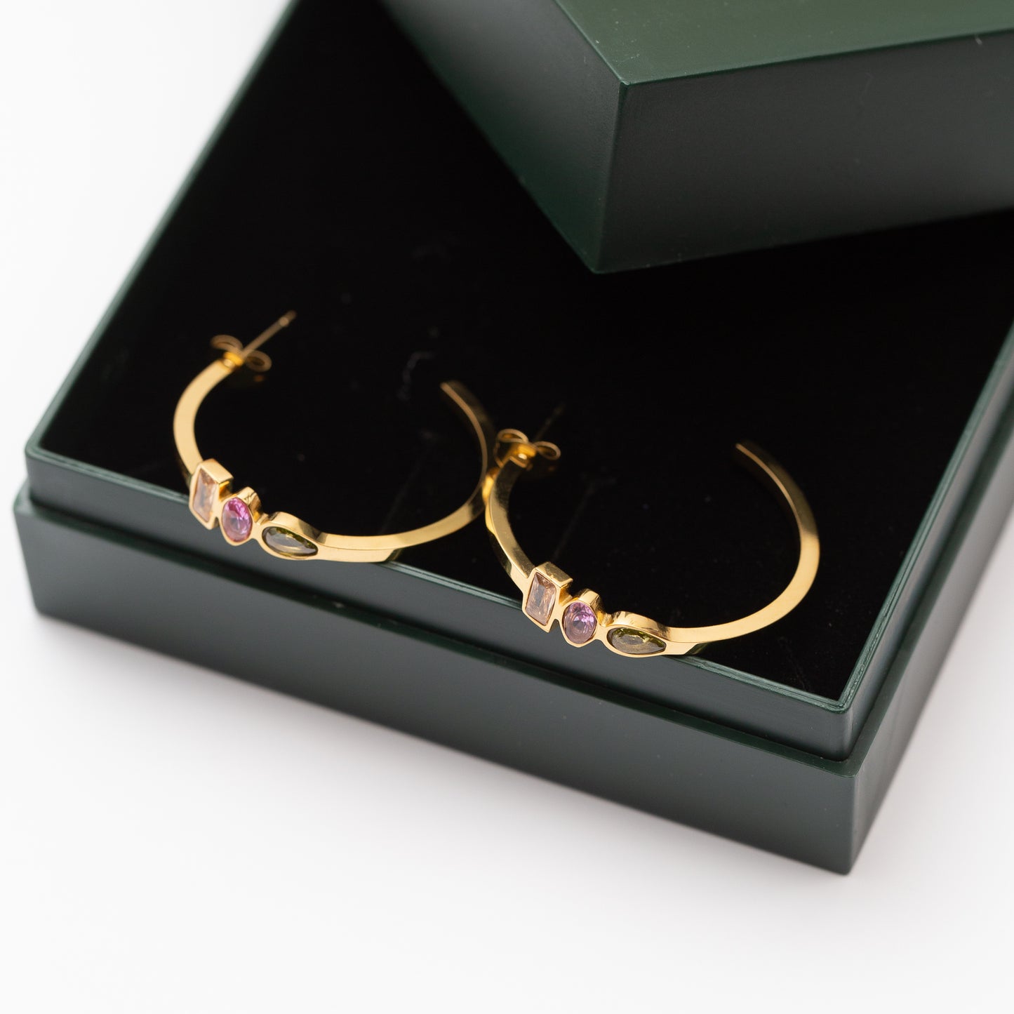 Boucles d'oreilles en acier