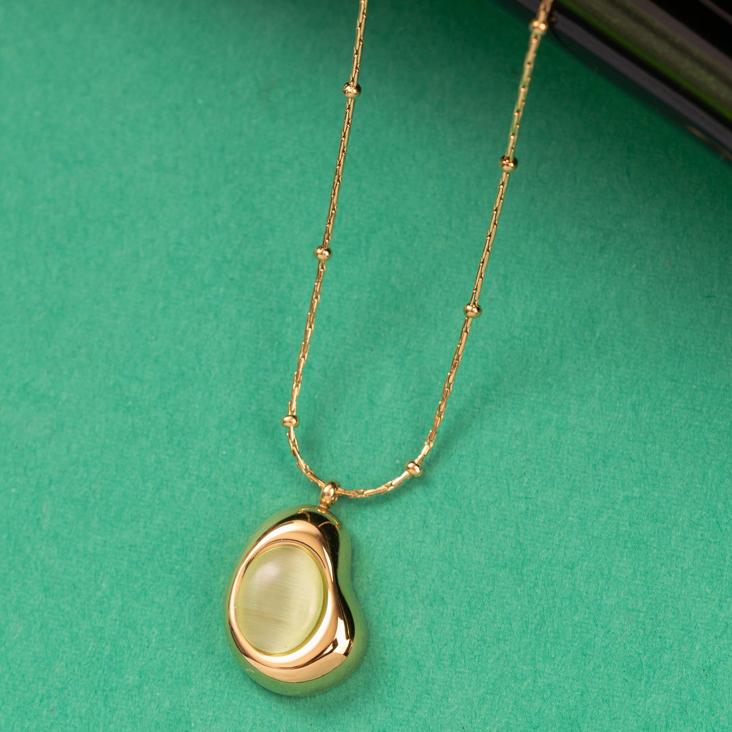 Collier en acier inoxydable tendance