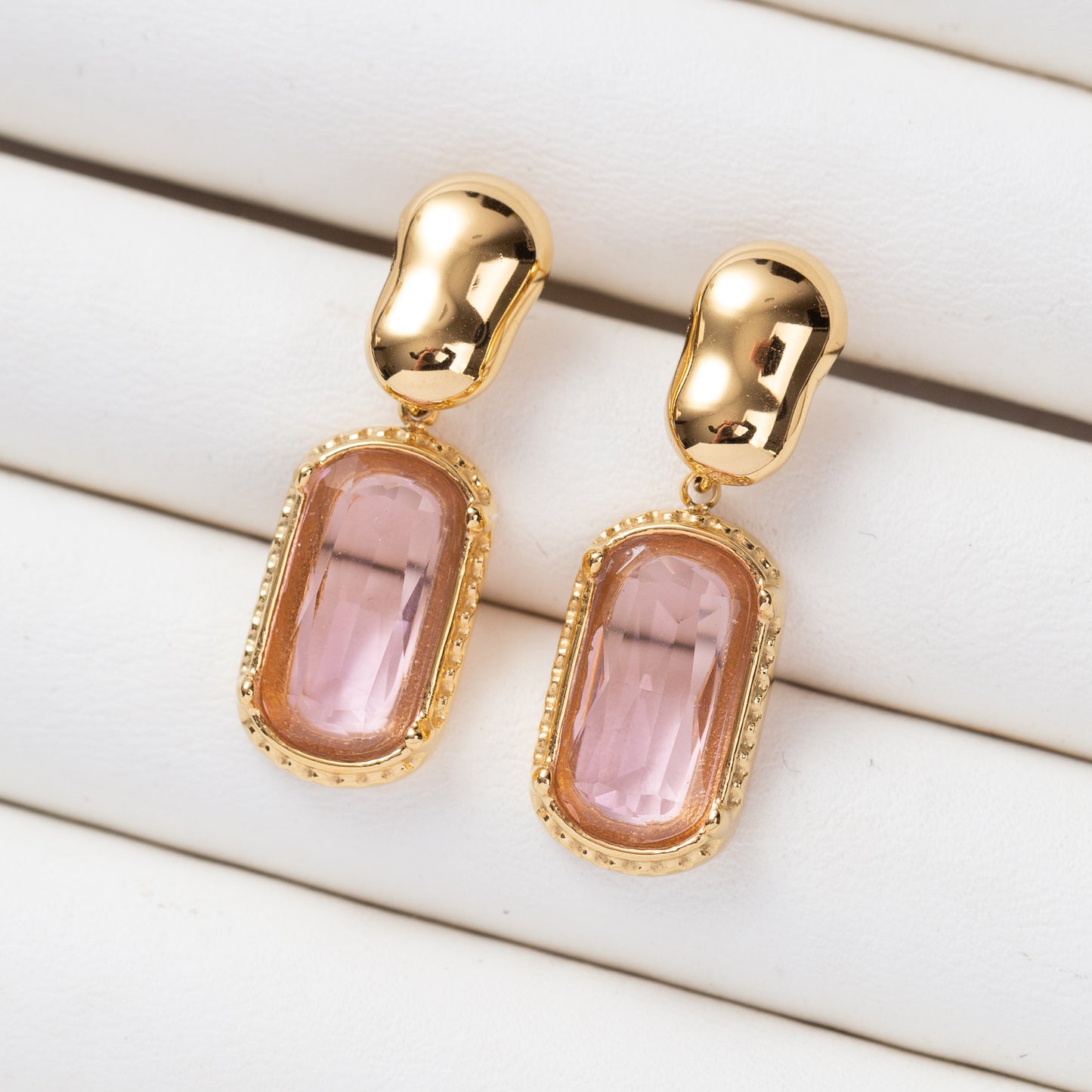 Boucles d'oreilles Essence en acier inoxydable garanties