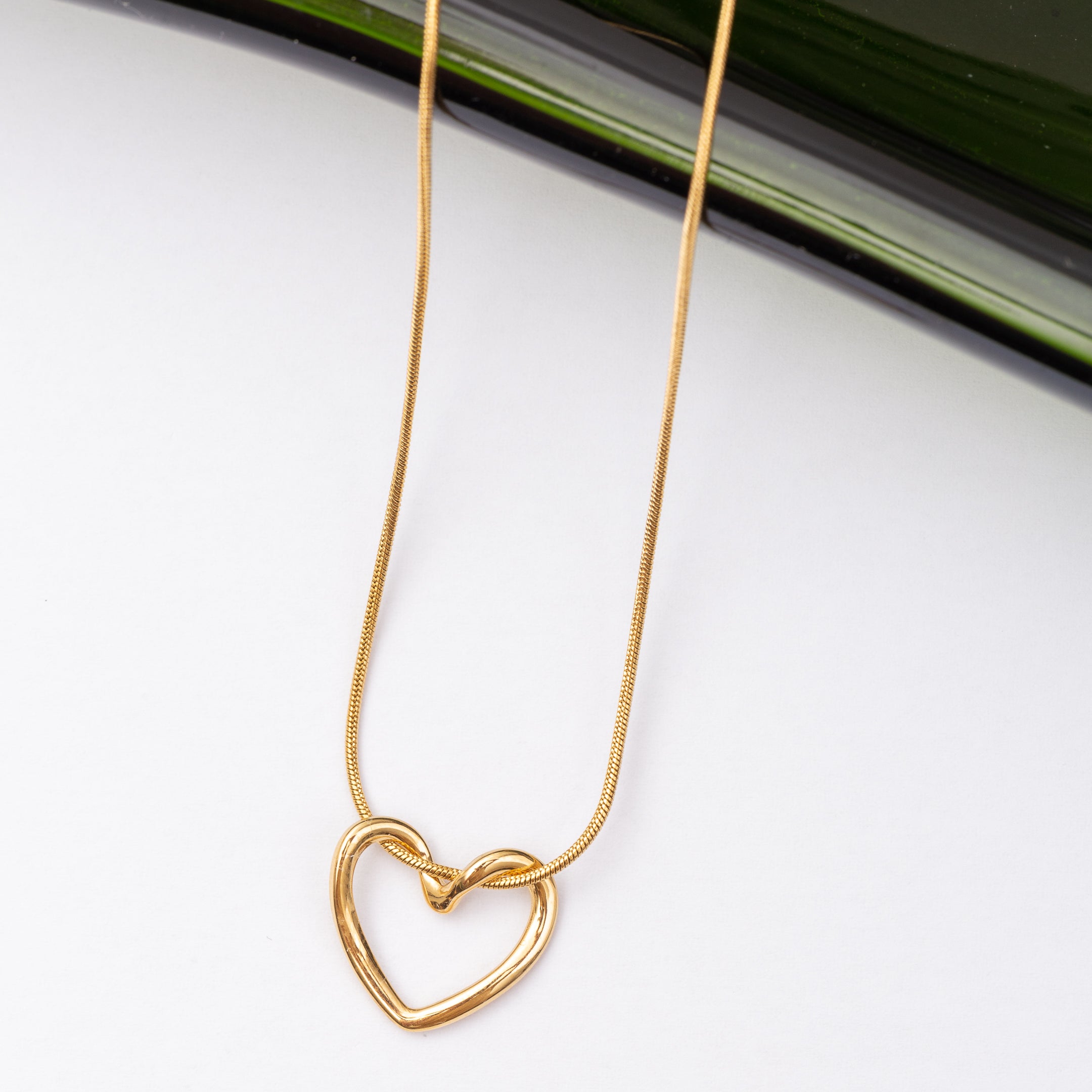 Collier Éternelle en acier inoxydable garanti - En Promo