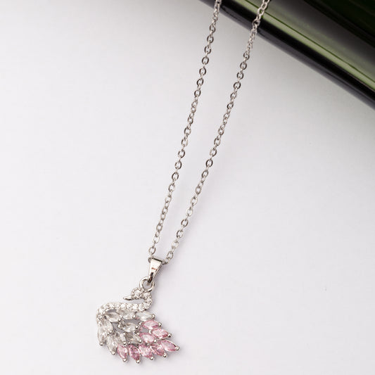 Collier SWAN en acier - Couleur Argentée - En Promotion