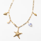 Collier estival en acier avec plusieurs pendentifs