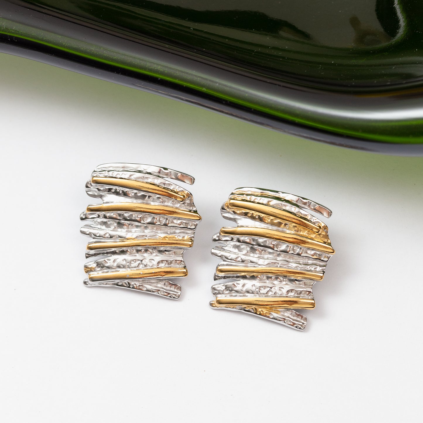 Boucles d'oreilles en acier