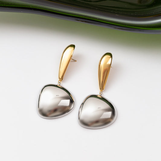 Boucles d'oreilles en acier