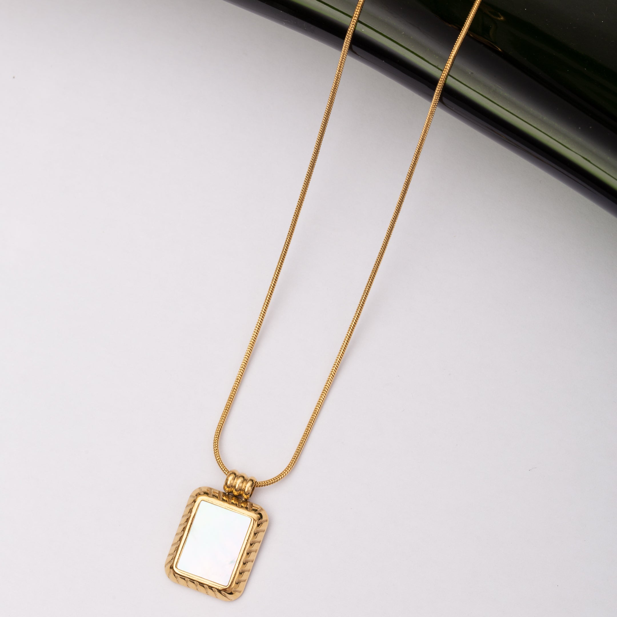 Collier en acier inoxydable garanti