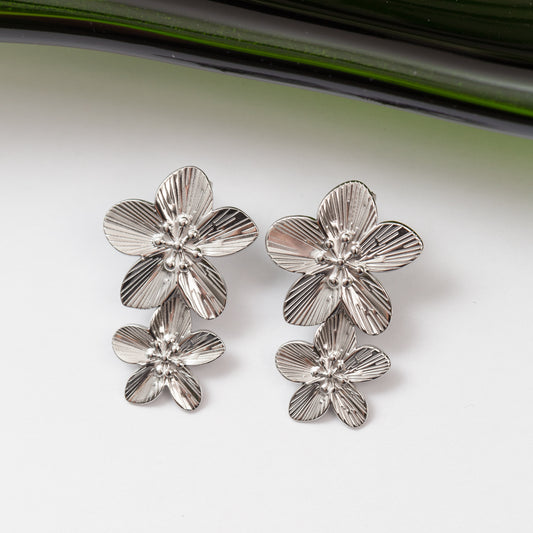Boucles d'oreilles en acier tendance  - Fleur