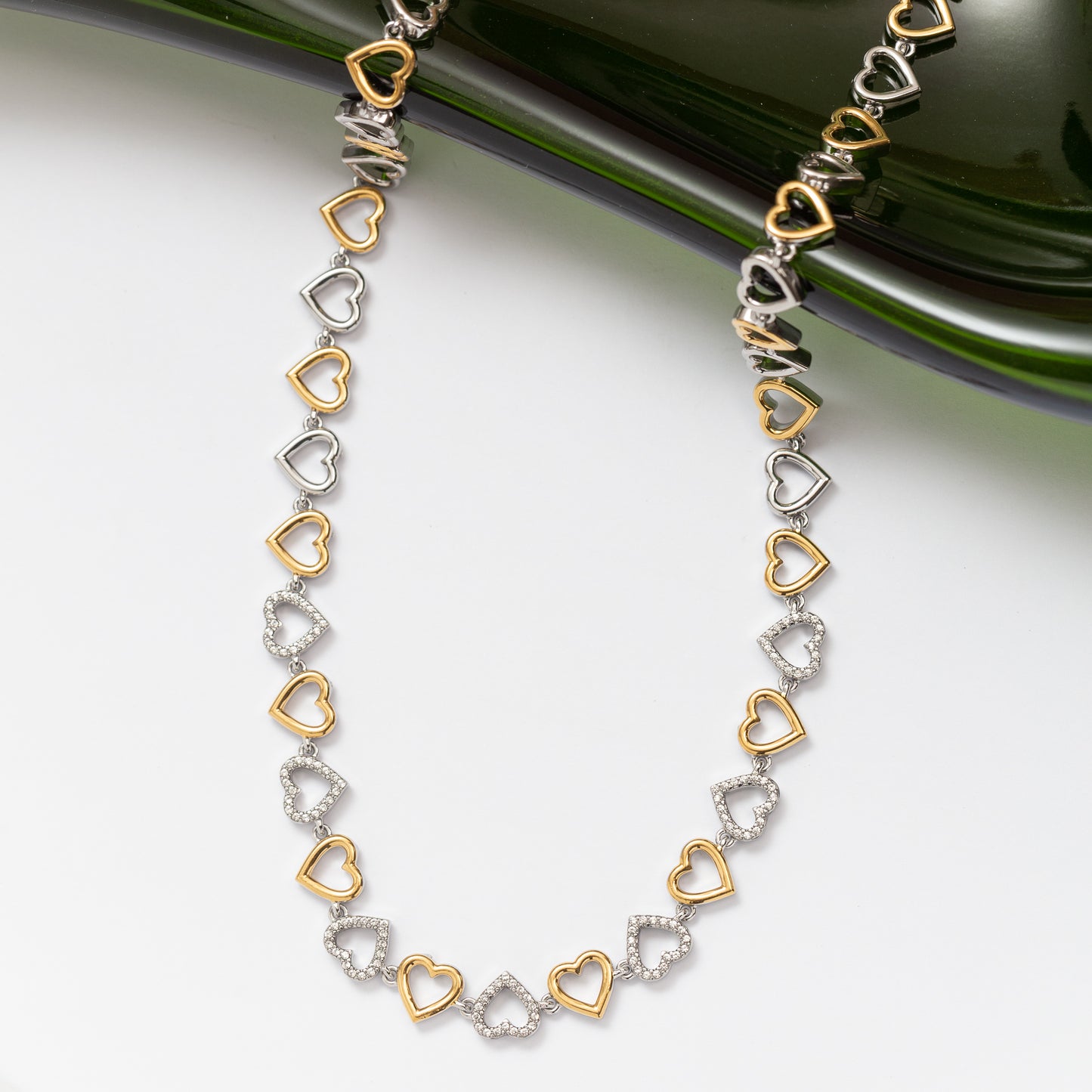 Collier en acier tendance