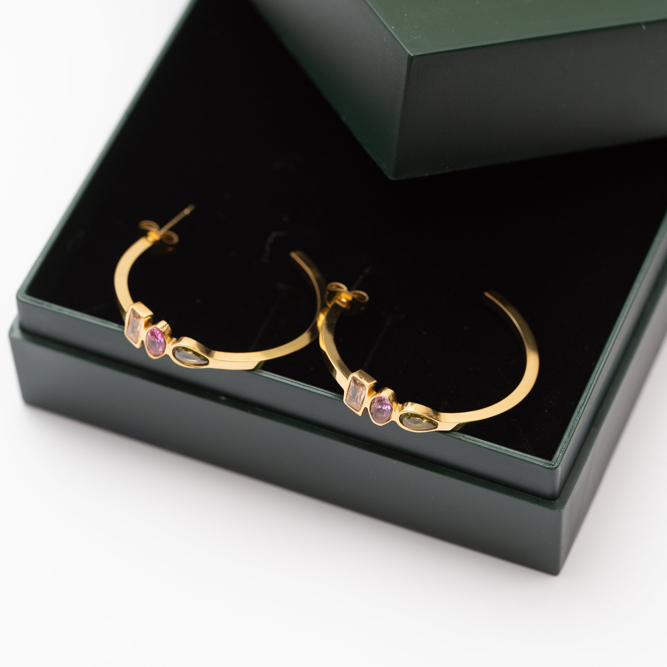 Boucles d'oreilles en acier