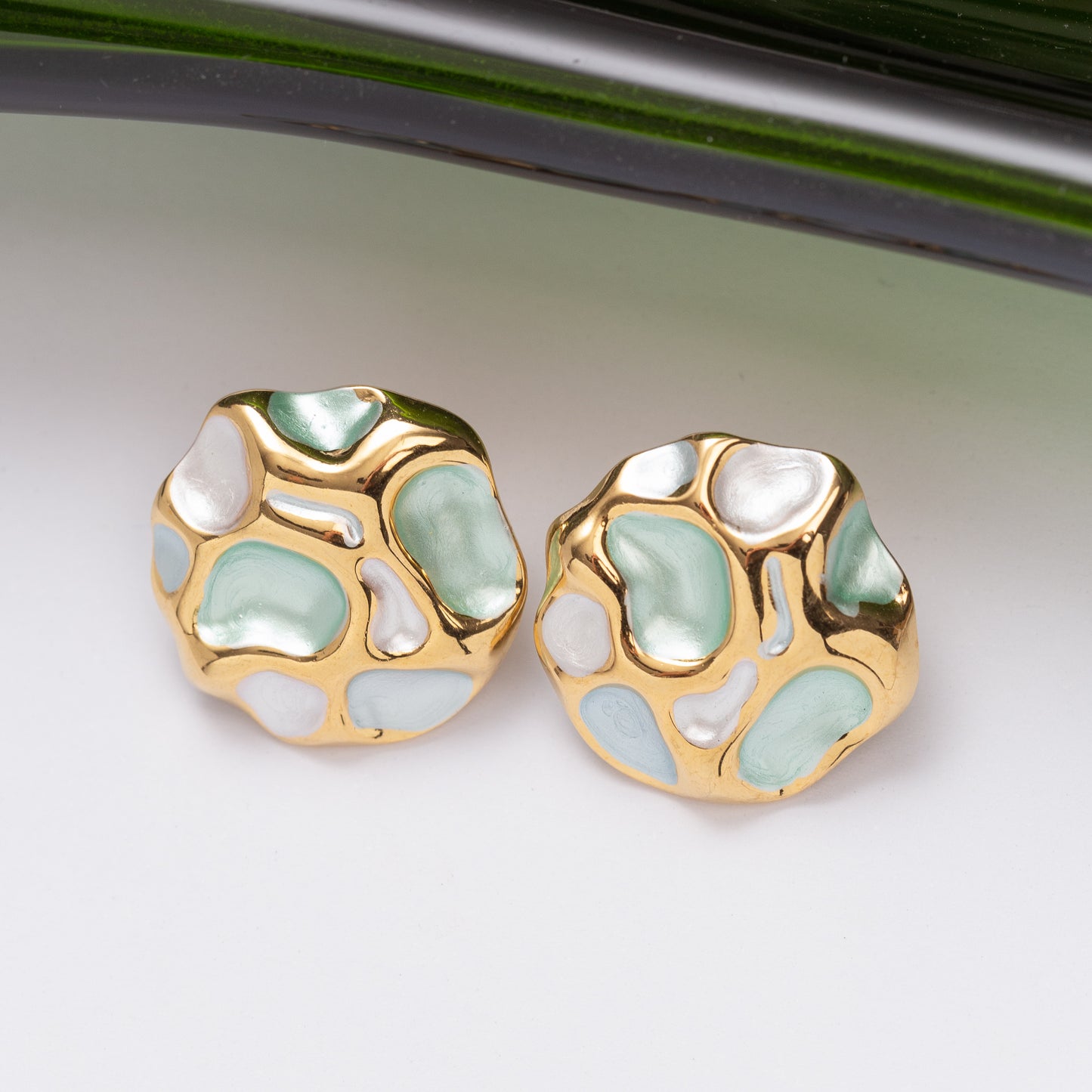 Boucles d'oreilles en acier