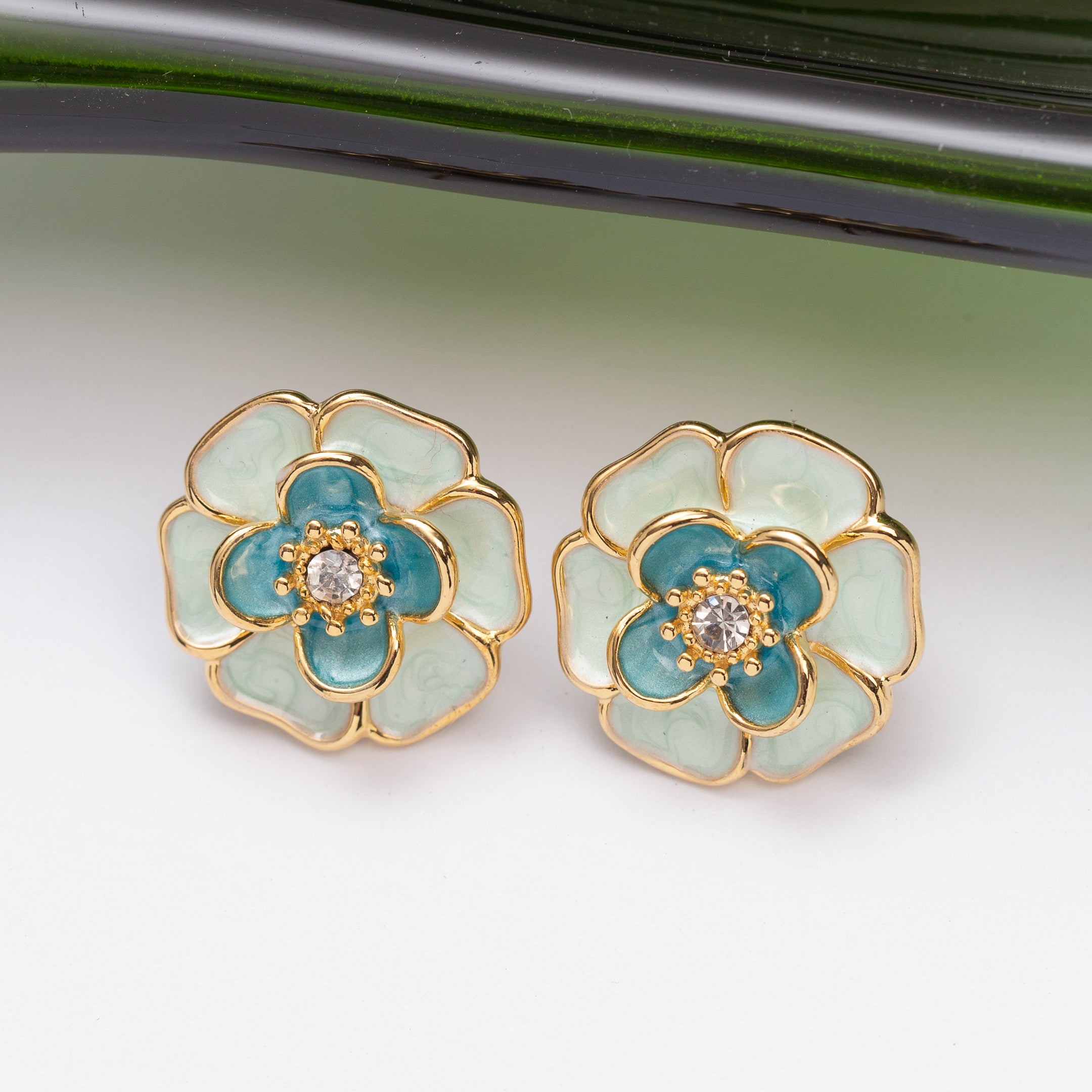 Boucles d'oreilles en acier