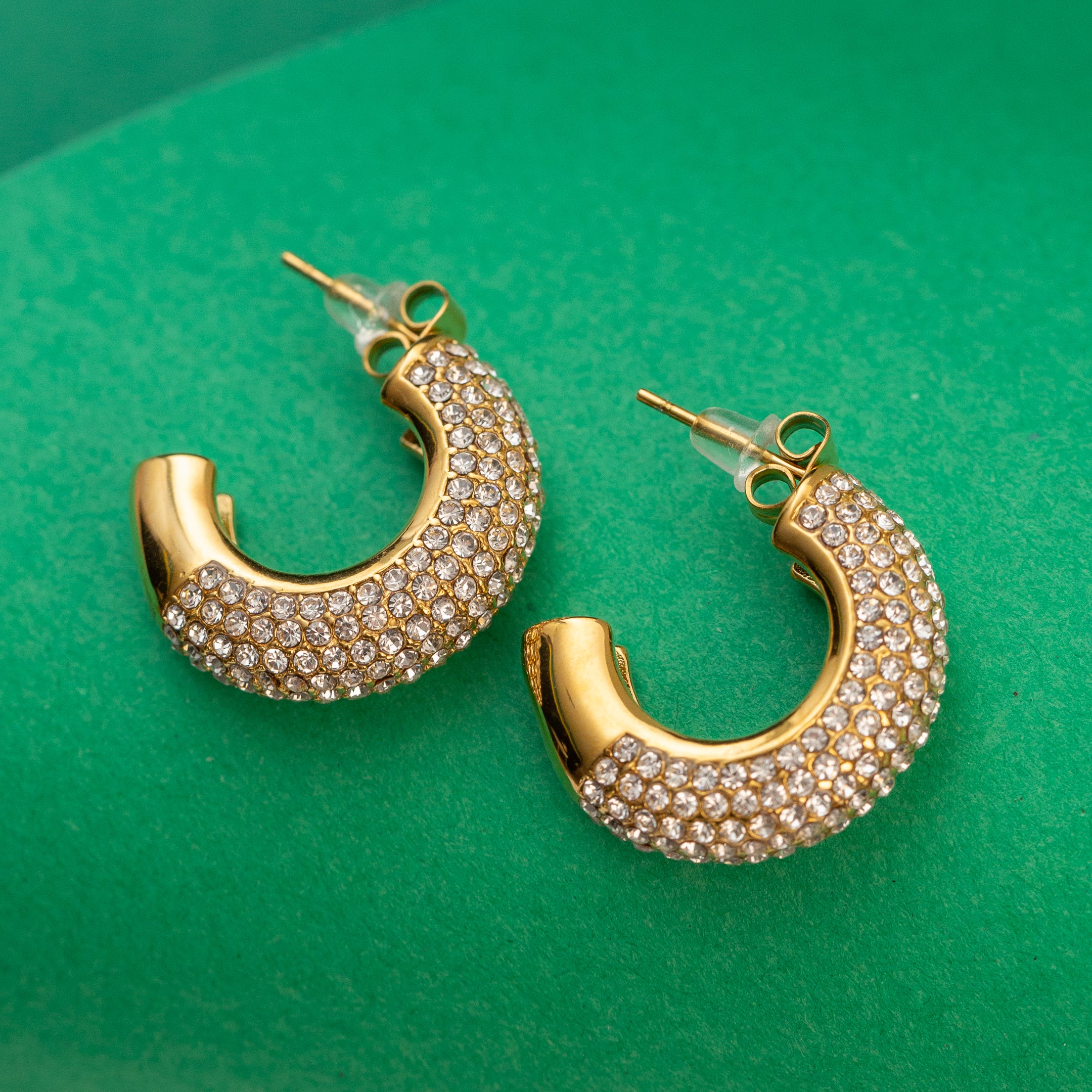 Boucles d'oreilles en acier