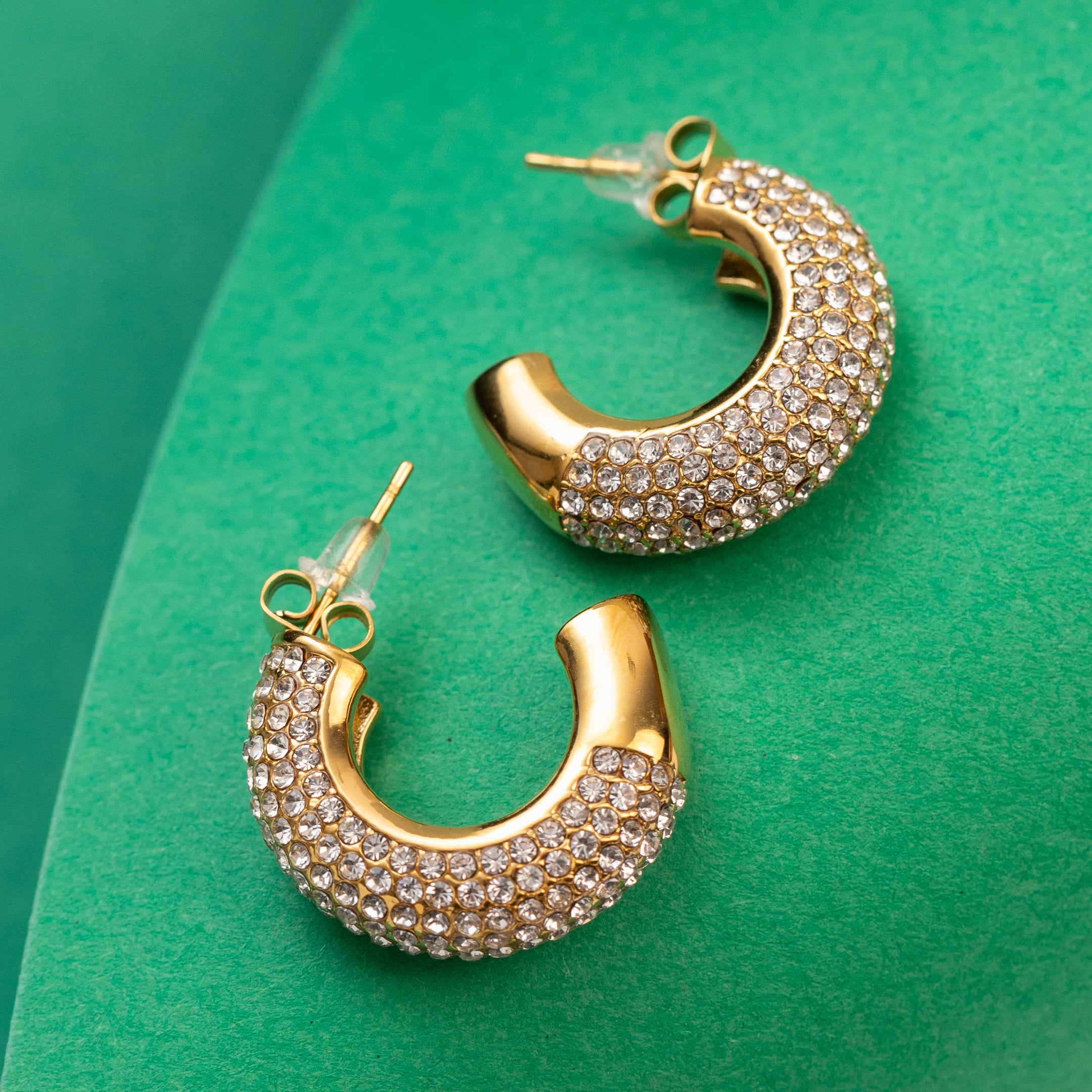 Boucles d'oreilles en acier