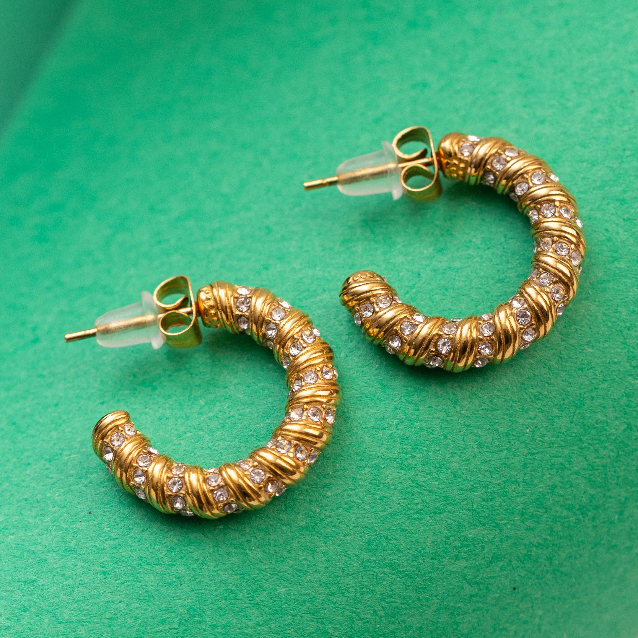 Boucles d'oreilles en acier